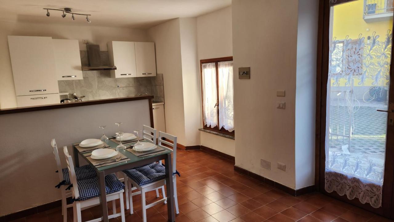 Laura'S Cottage With Lake View, Detached, 5 Kilometers From Varenna ليرنا المظهر الخارجي الصورة
