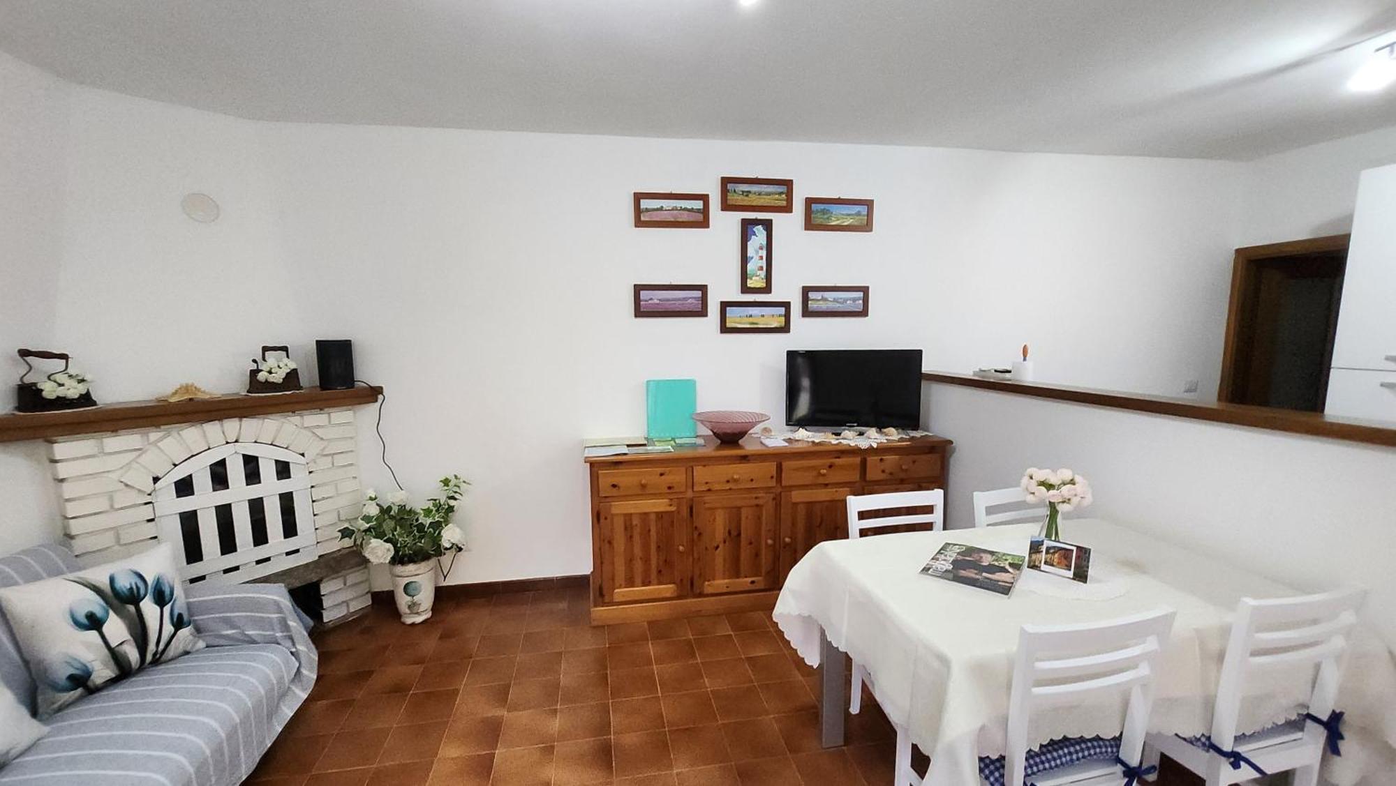Laura'S Cottage With Lake View, Detached, 5 Kilometers From Varenna ليرنا المظهر الخارجي الصورة