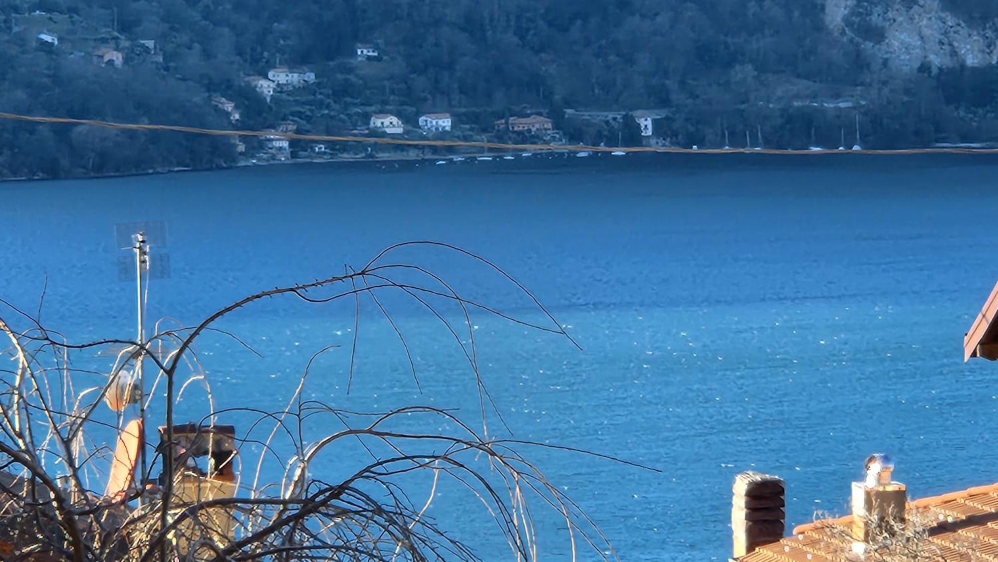 Laura'S Cottage With Lake View, Detached, 5 Kilometers From Varenna ليرنا المظهر الخارجي الصورة